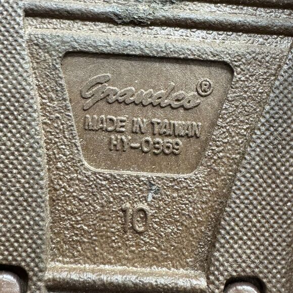 Grandco Jeweled Brown Slides Sandals Flip‎ Flop Size 10 Beach Bling Jewel Thong - Picture 2 of 8